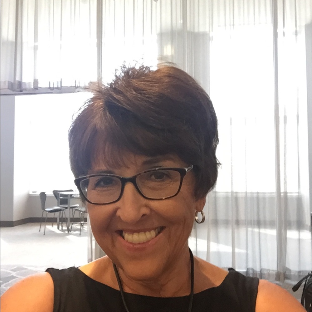 Meet your Posher, Jan