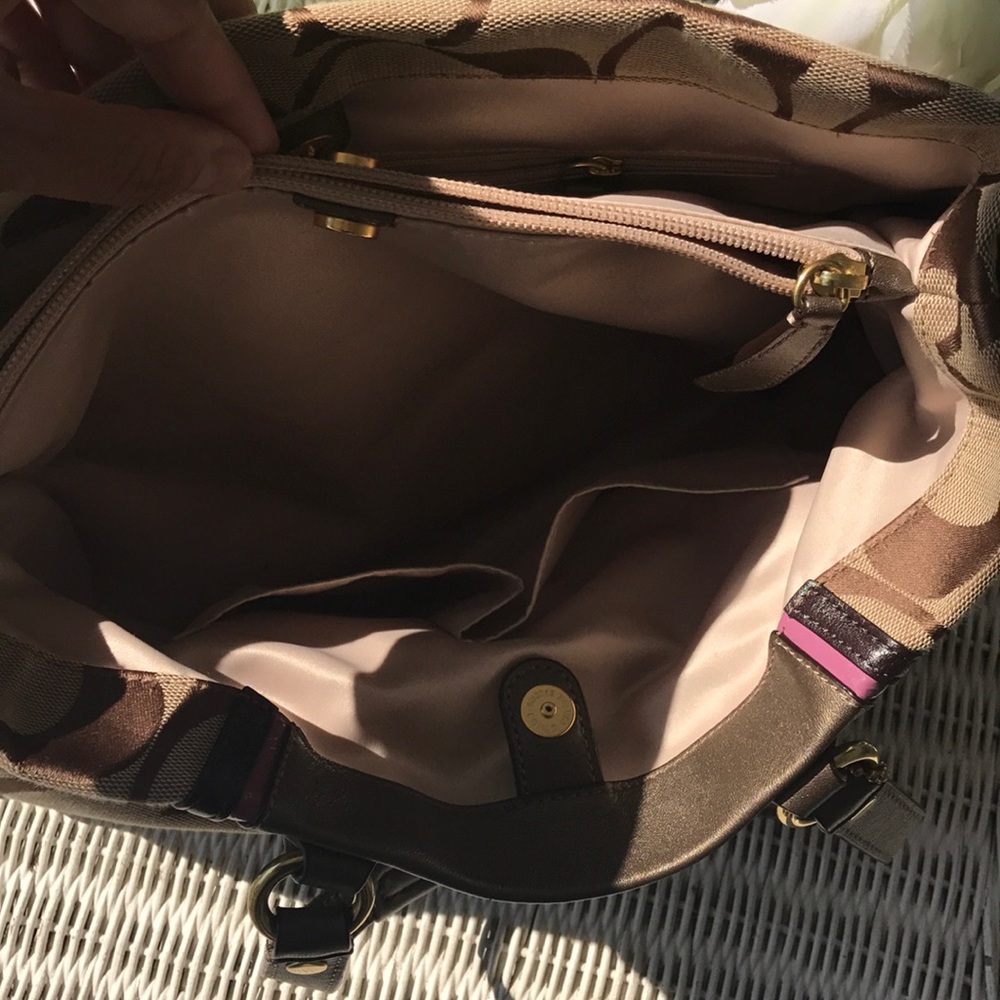 Gorgeous Coach Bag🌺🌺🌺 - Picture 5 of 8