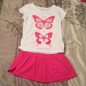 Skirt and shirt set. Girls M 7/8