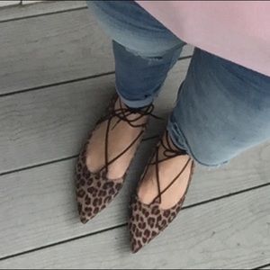 Express Leopard Lace-up Pointy Toe Flats Sz 9