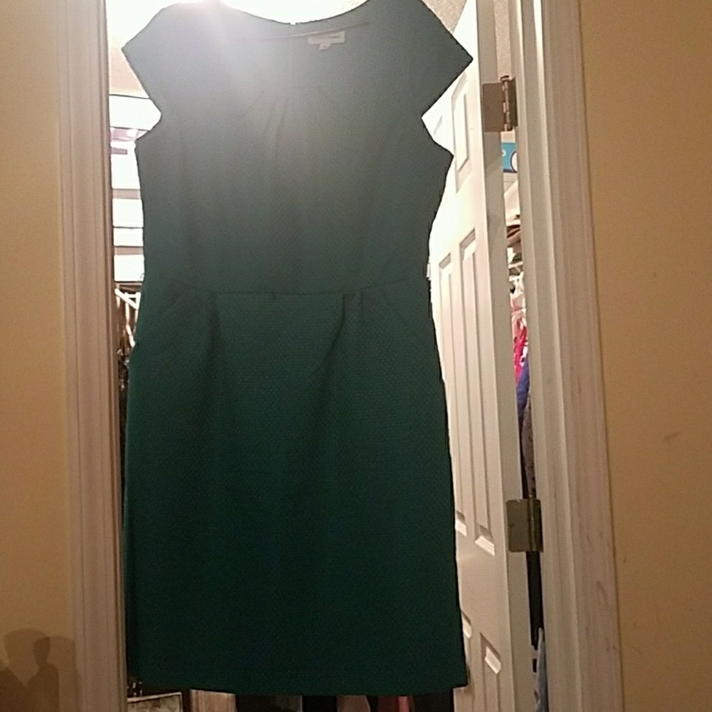 Green dress size 16