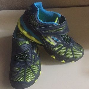 Skechers boys size 2.5