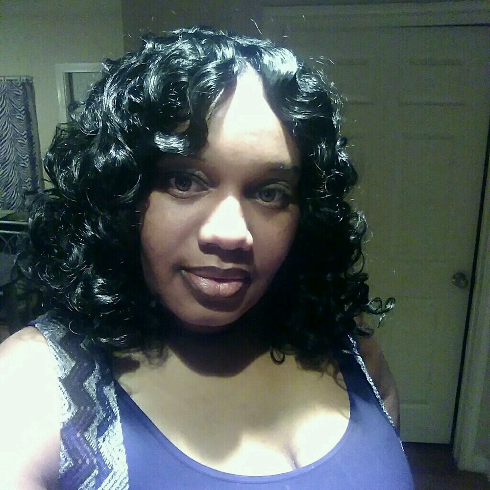 Meet your Posher, Lakisha