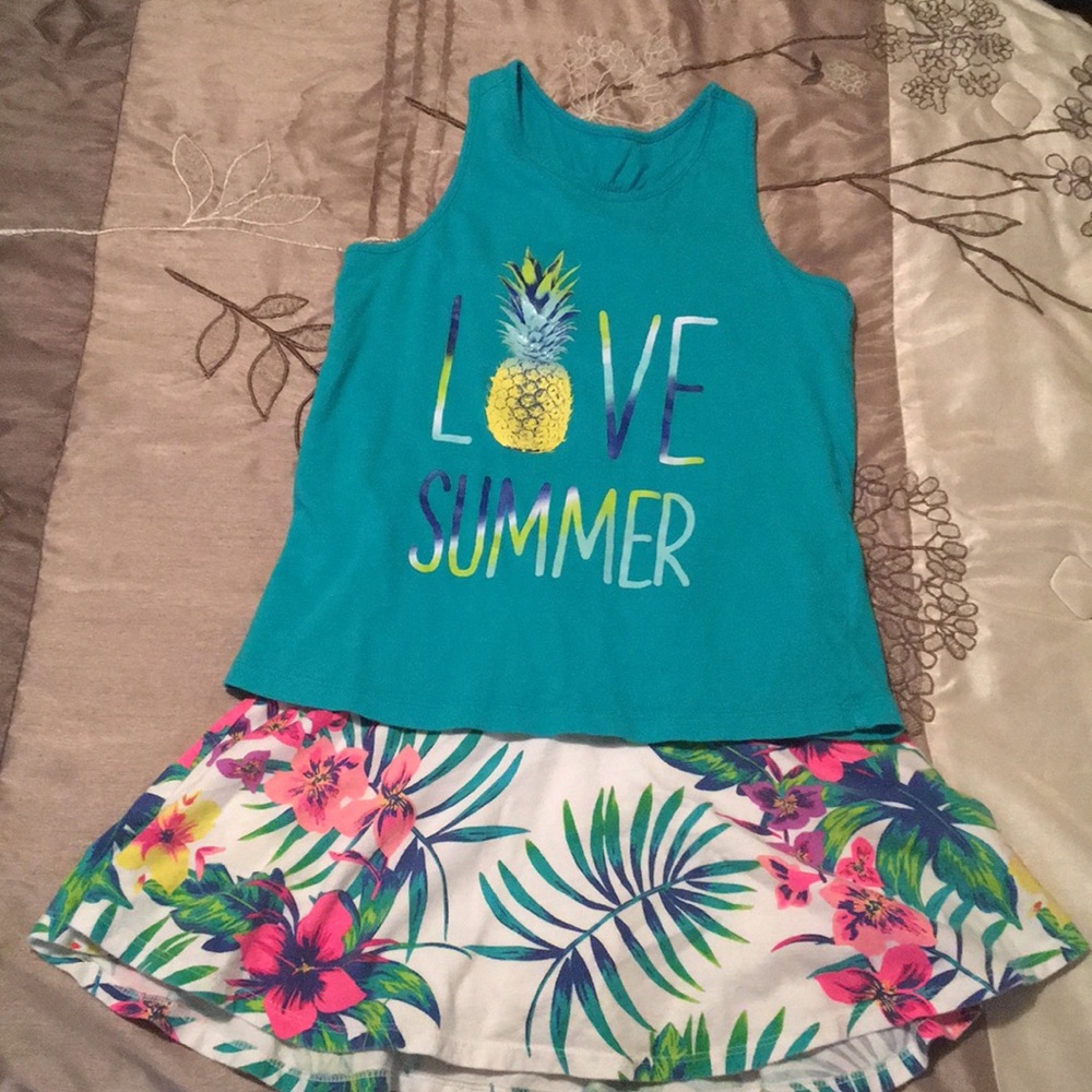 Adorable skirt and shirt set. Children's Place 7/8