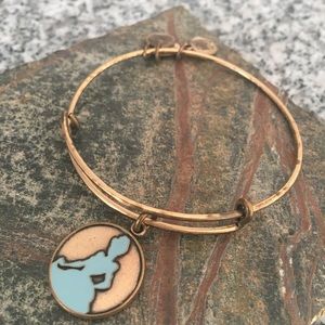 ALEX AND ANI DISNEY Cinderella Bangle