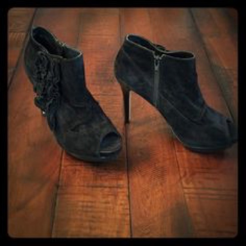 Bakers Suede Black Ankle boots .