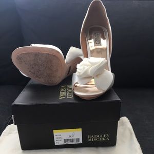 Badgley Mischka heels