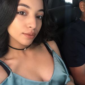 Meet your Posher, Helen