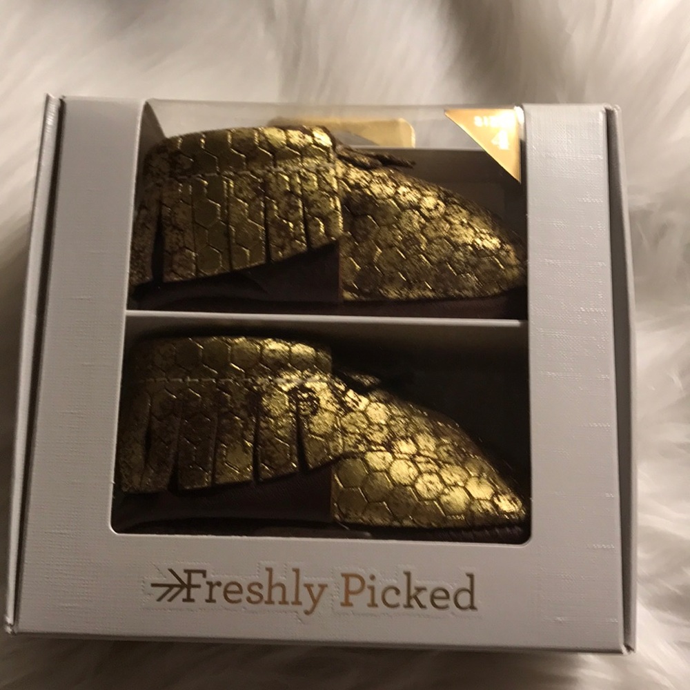 BNIB Freshly Picked Moccs