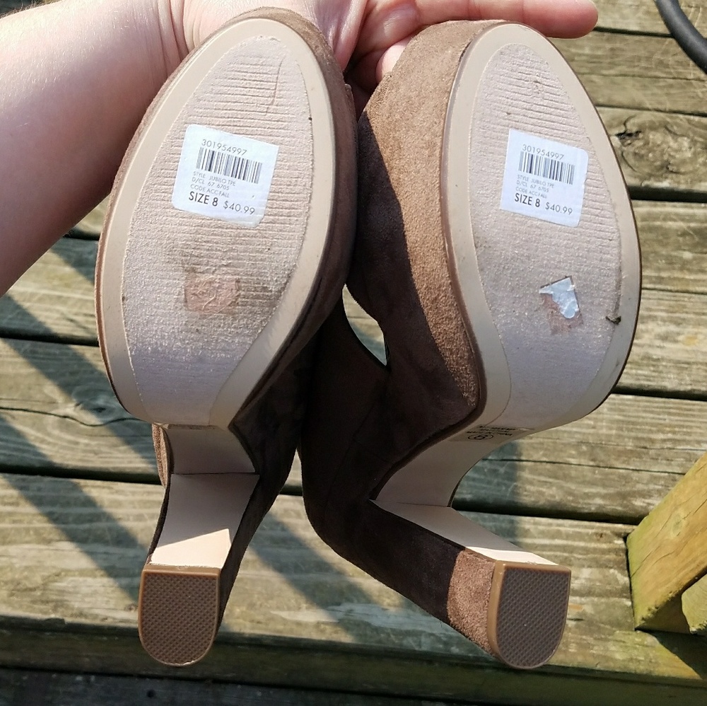 Charlotte Russe Heels - Picture 4 of 4