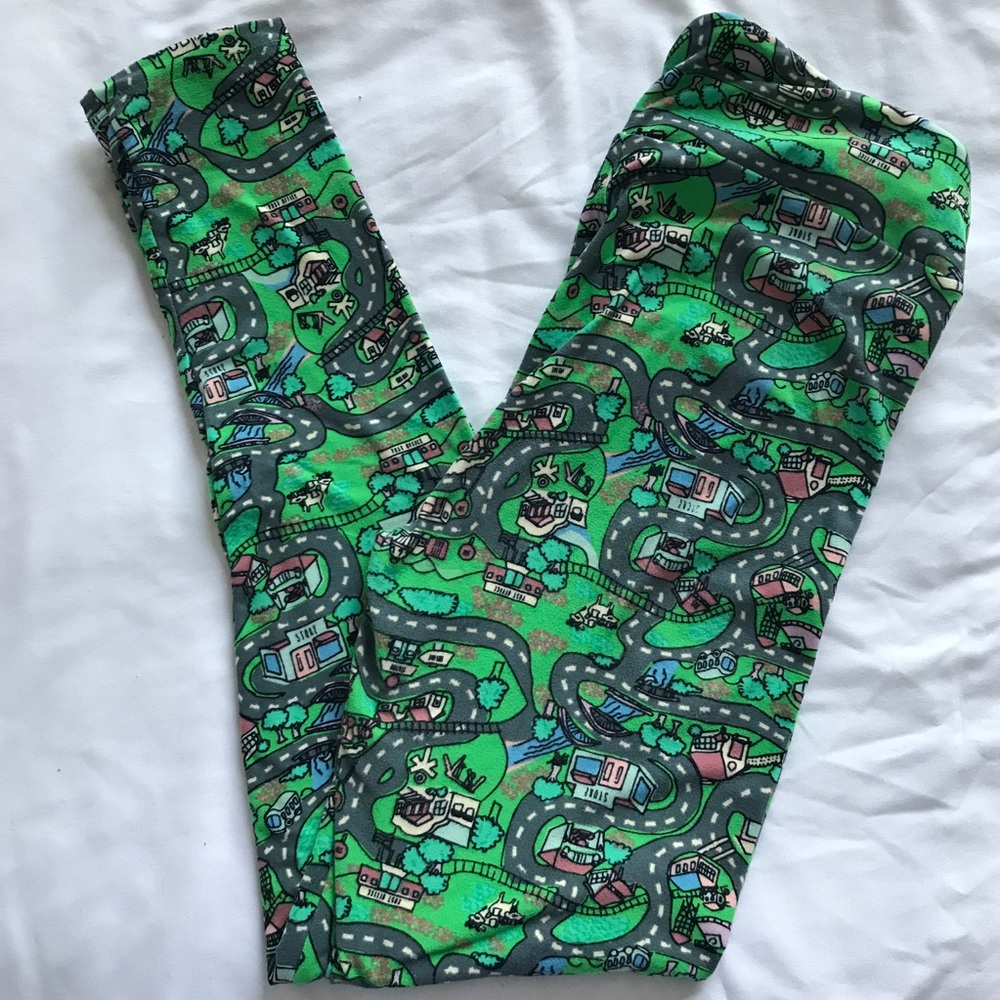 ROADS! LulaRoe Leggings! OS unicorn 🦄