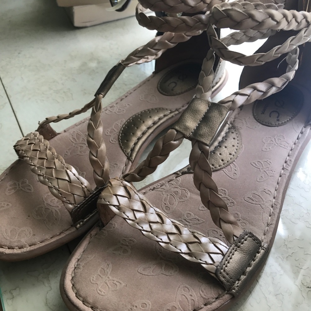 Adorable B.O.C.soft gold gladiator sandals size 9