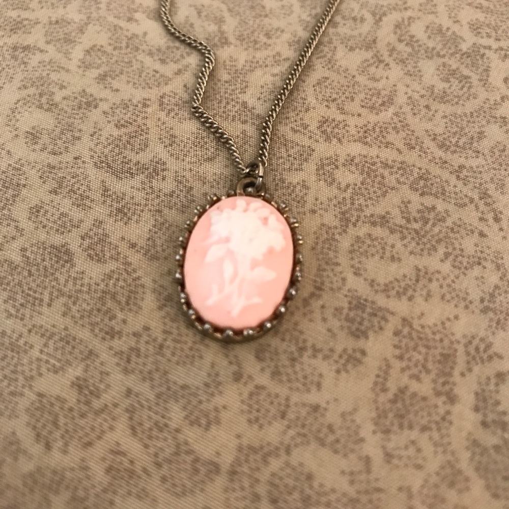 Flower Cameo