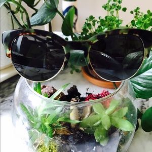 Authentic Stella McCartney tortoise sunglasses