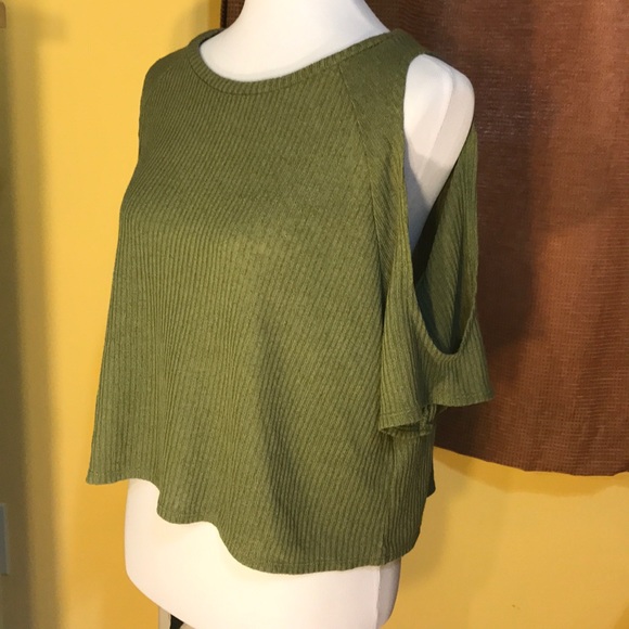 H&M divided forest green top medium - Picture 2 of 4