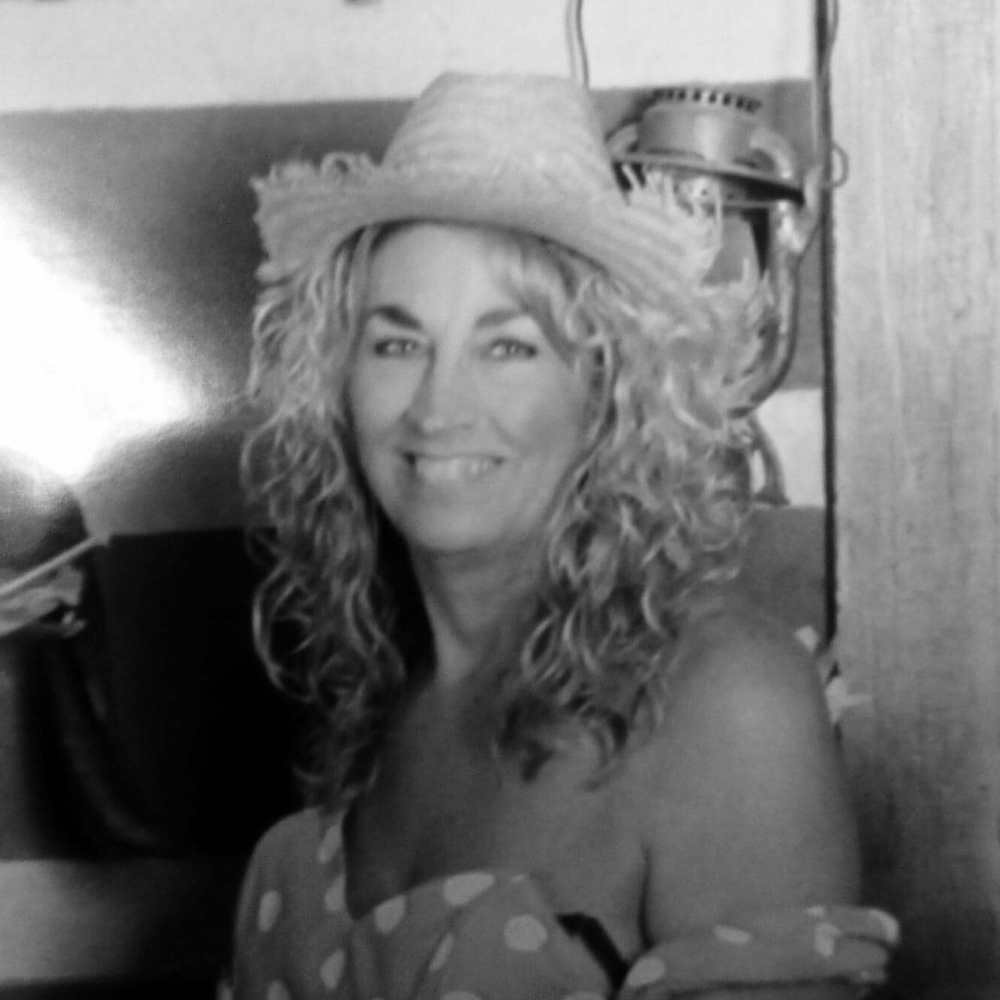 Meet your Posher, Teresa