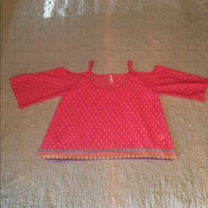 🌸HOST PICK 2X🌸 Live 4 Truth Top