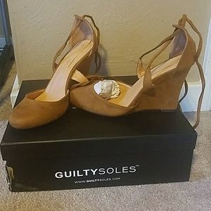 Lace up brown wedges