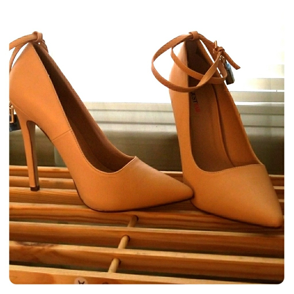 Just Fab Cream Stilettos