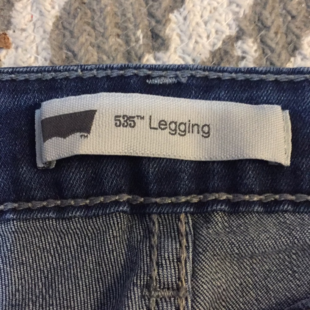 Levi's jean - Picture 3 of 5