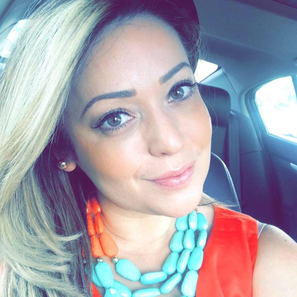 Meet your Posher, Lynn