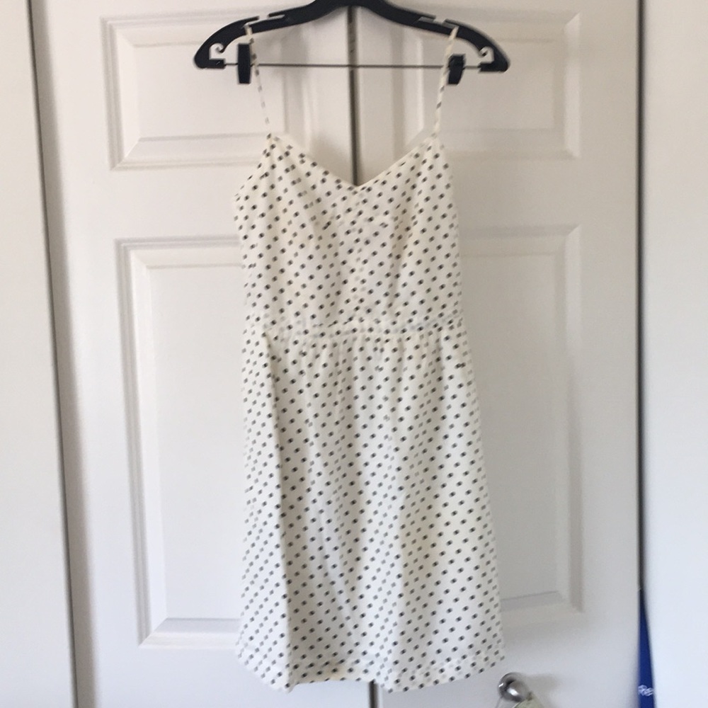 J. Crew factory silk v-neck navy blue polka dot