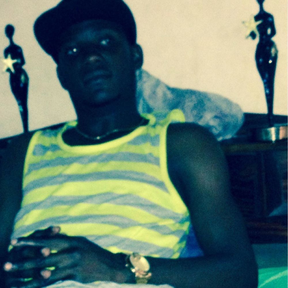 Meet your Posher, Manuel