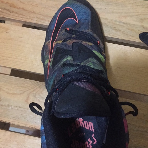 Lebrons 330\'s