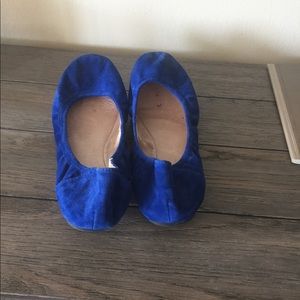 Blue suede Vince Camuto Ballerina Flats!