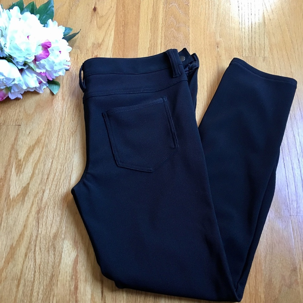 BCBG skinny pant