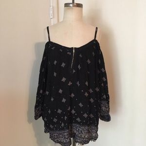 Cute off shoulder Urban Outfitters Top