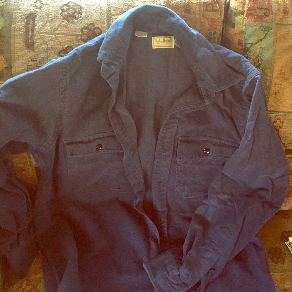LL BEAN comfy button down