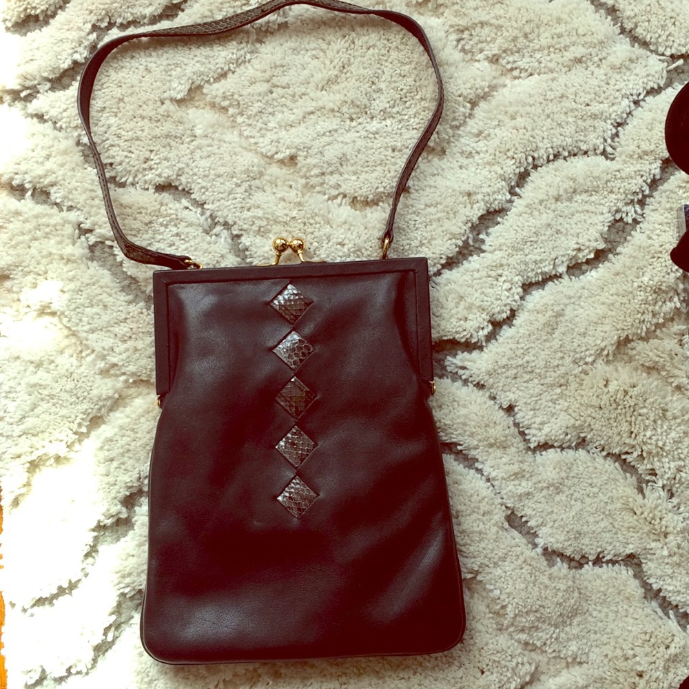 100% Leather and Snakeskin Black Leather Purse