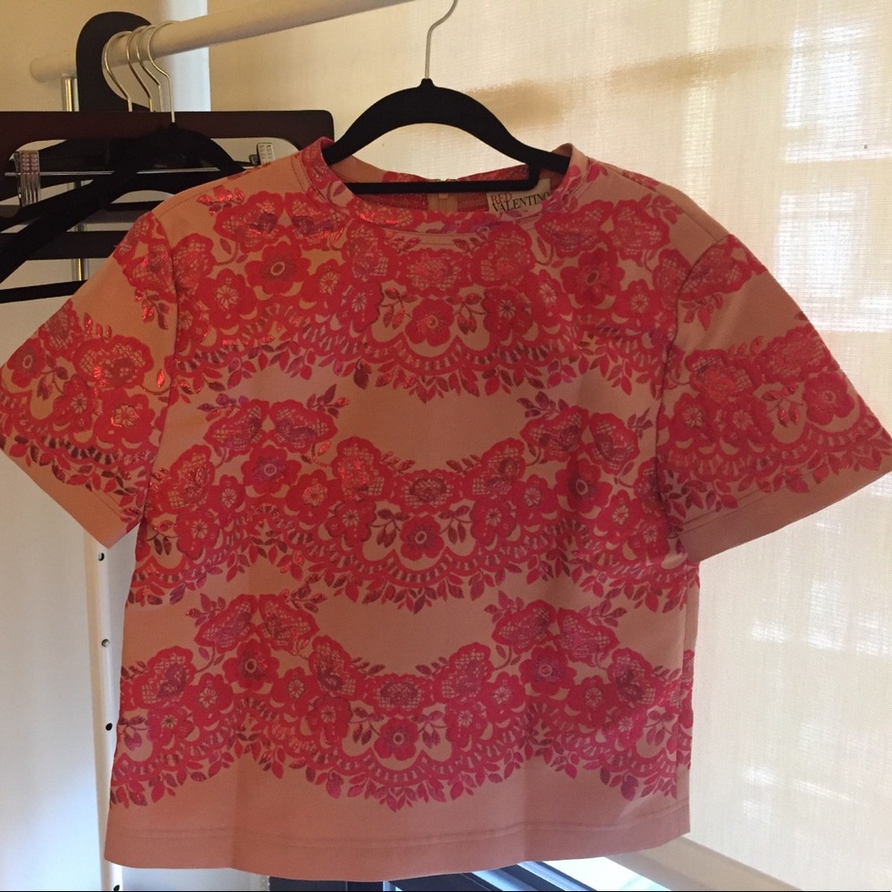 Floral top