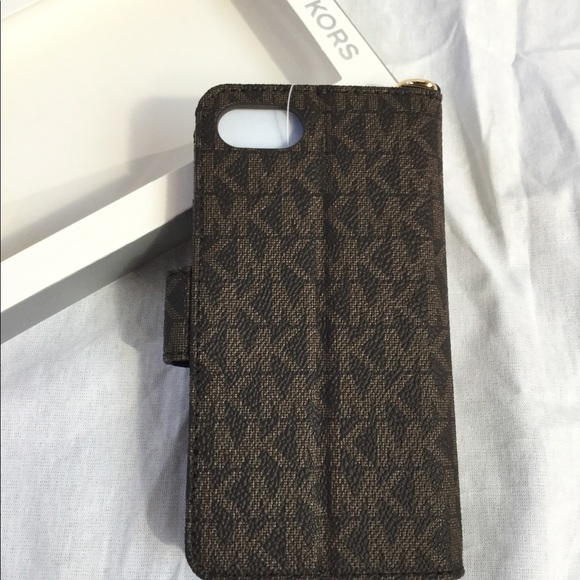 ✨Last one! MK iPhone 7/8 Folio Leather Case - Picture 5 of 8