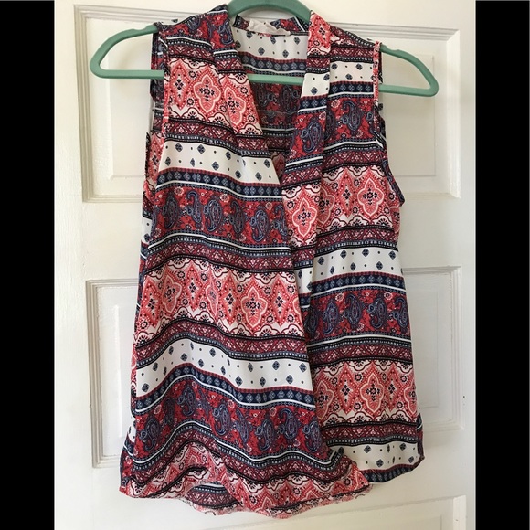 Lila Rose pleated crossover blouse - Picture 2 of 6