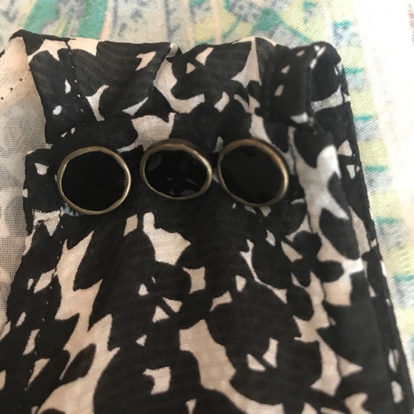 J. Crew ruffle top size 2 - Picture 3 of 3