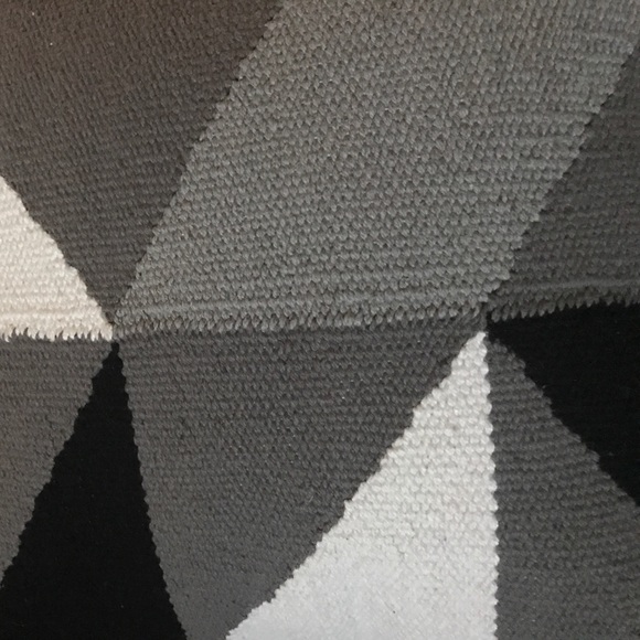 Meet your Posher, Abigail - Picture 1 of 1