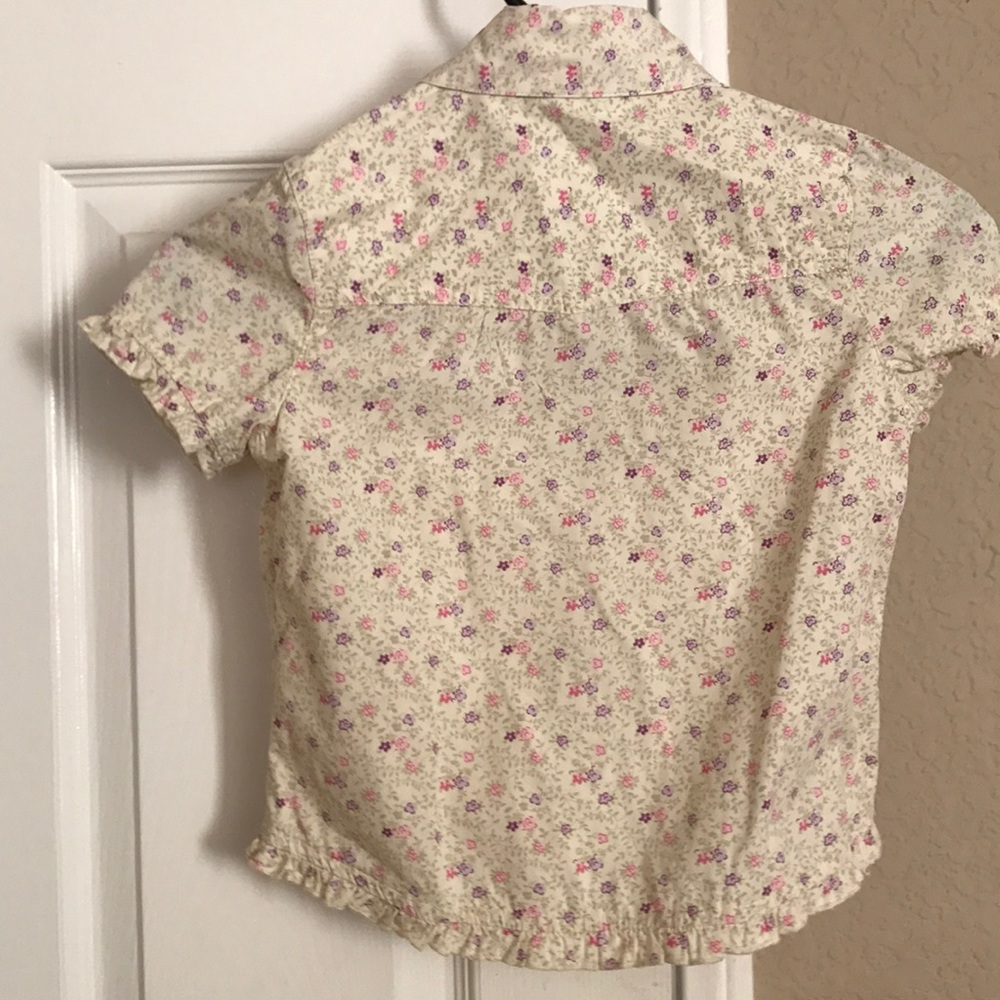 Tops - Picture 2 of 3
