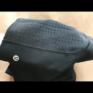 Rare gym to swim size 4 mesh side short