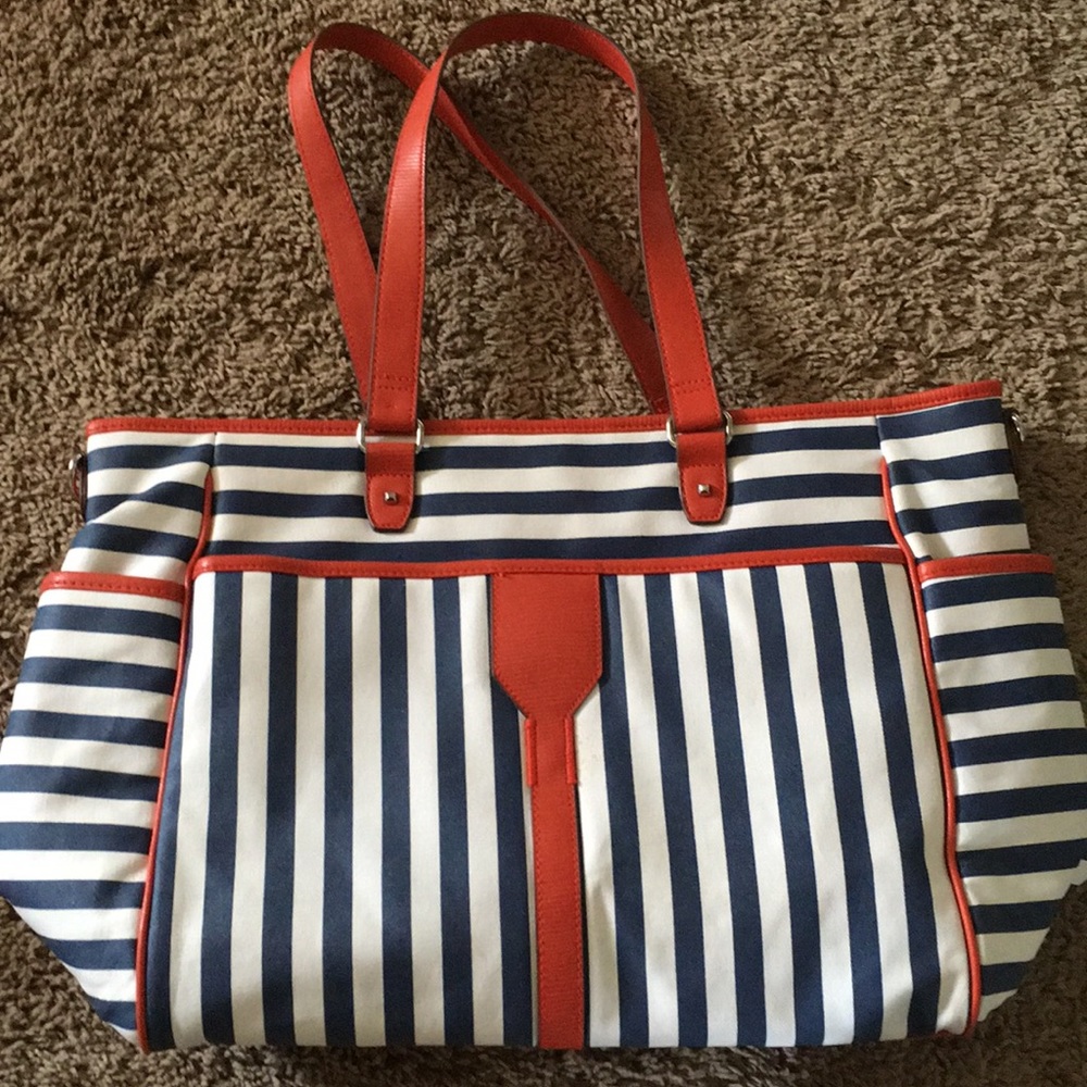Large multipurpose purse