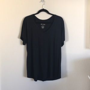 Short sleeved t shirt