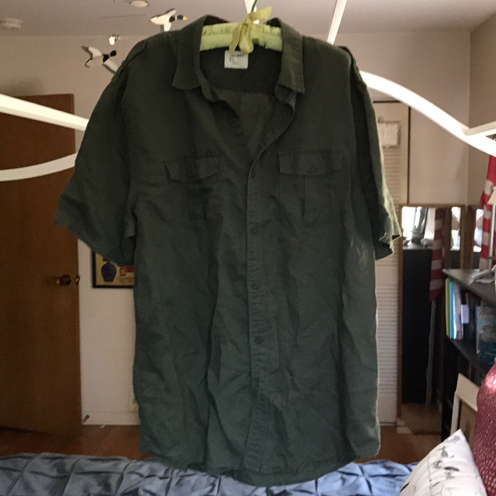 Men's short sleeves camp shirt