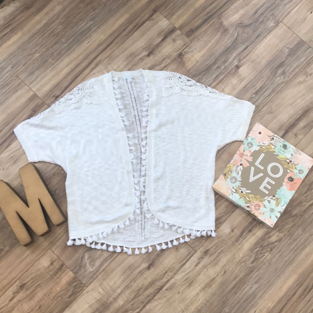 NY & CO short sleeve sweater