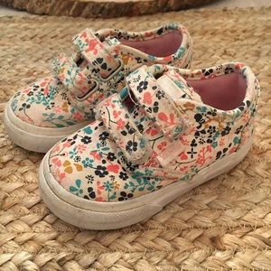 Toddler Floral Vans 4