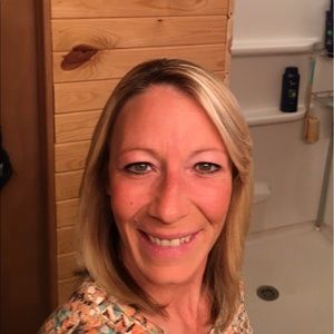 Meet your Posher, Teresa