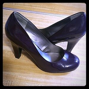 Deep purple patent Candies platform pumps
