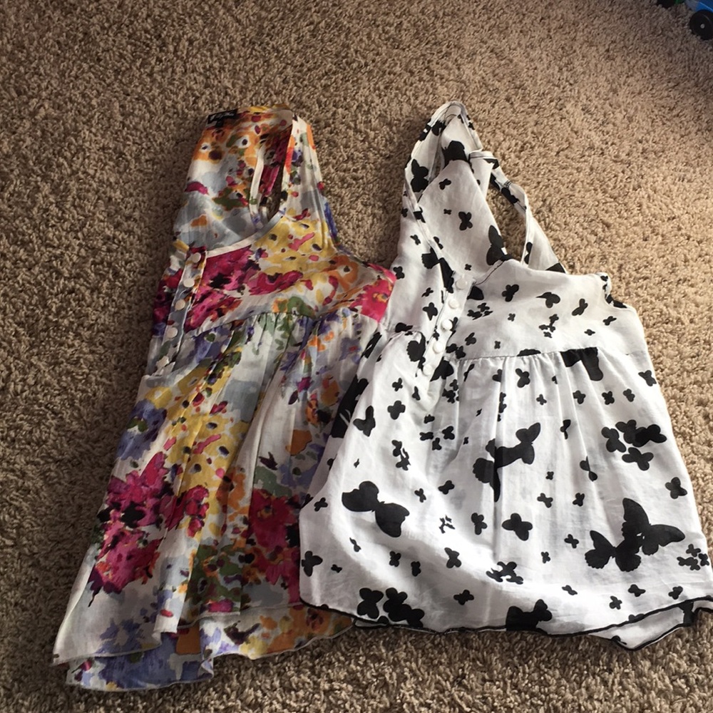 ☀️two gorgeous tops🌻 - Picture 3 of 3