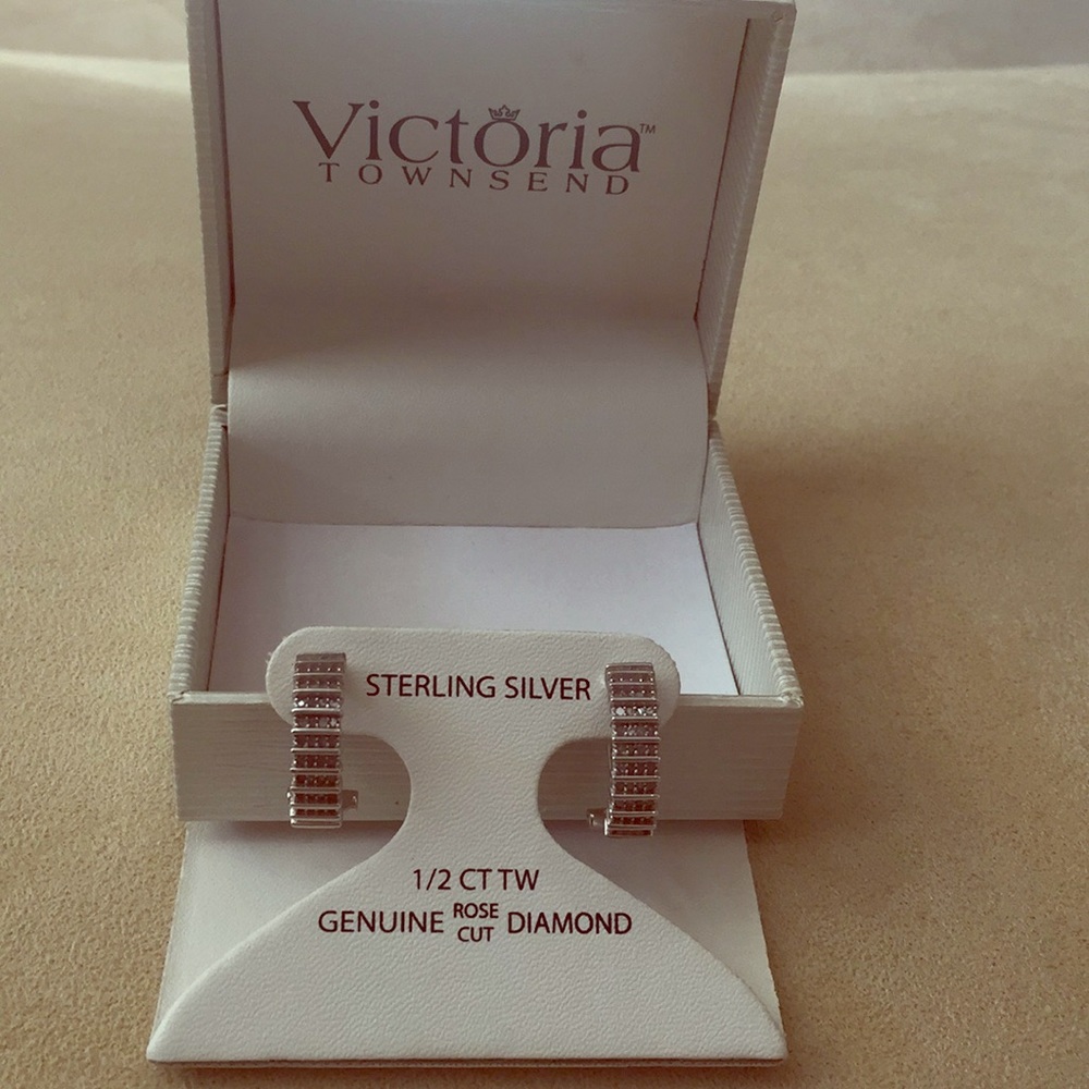 Sterling Silver and Diamond Earrings. New with tag - Picture 1 of 5