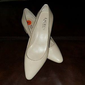 🛍 NWOT🛍 Ralph Lauren Flats